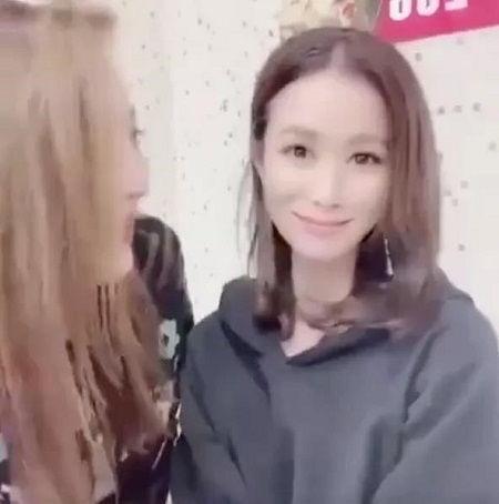 少女冷漠脸网红,揭开网络现象背后的神秘面纱